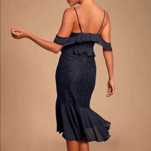 LULUS DANCE OF ROMANCE BLACK LACE COLD SHOULDER MIDI RUFFLE FLOUNCE FITTED DRESS - Picture 2 of 11